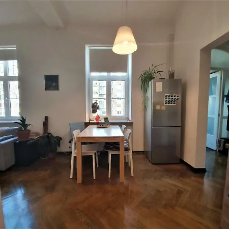 Cosy Loft Apartment *